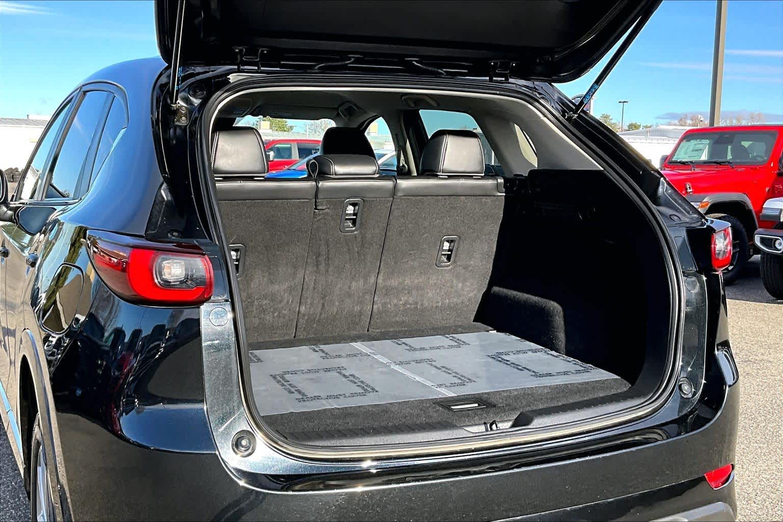 Thumbnail: 2024 Mazda CX-5 - 18