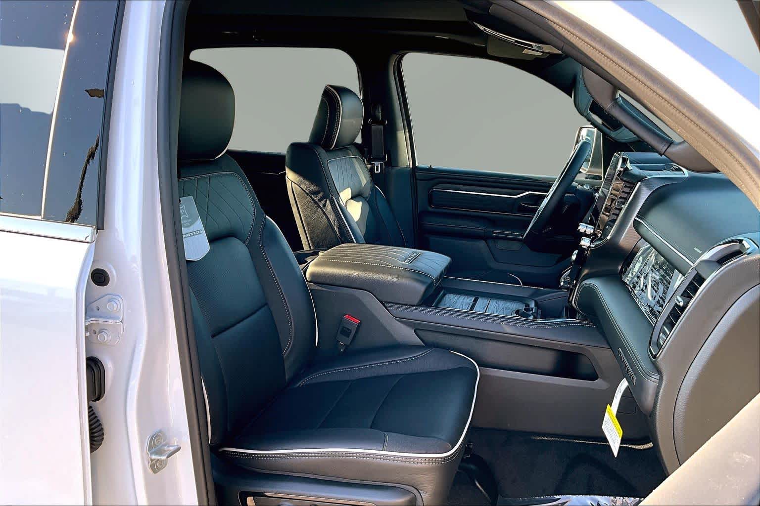 Thumbnail: 2026 RAM 1500 - 14