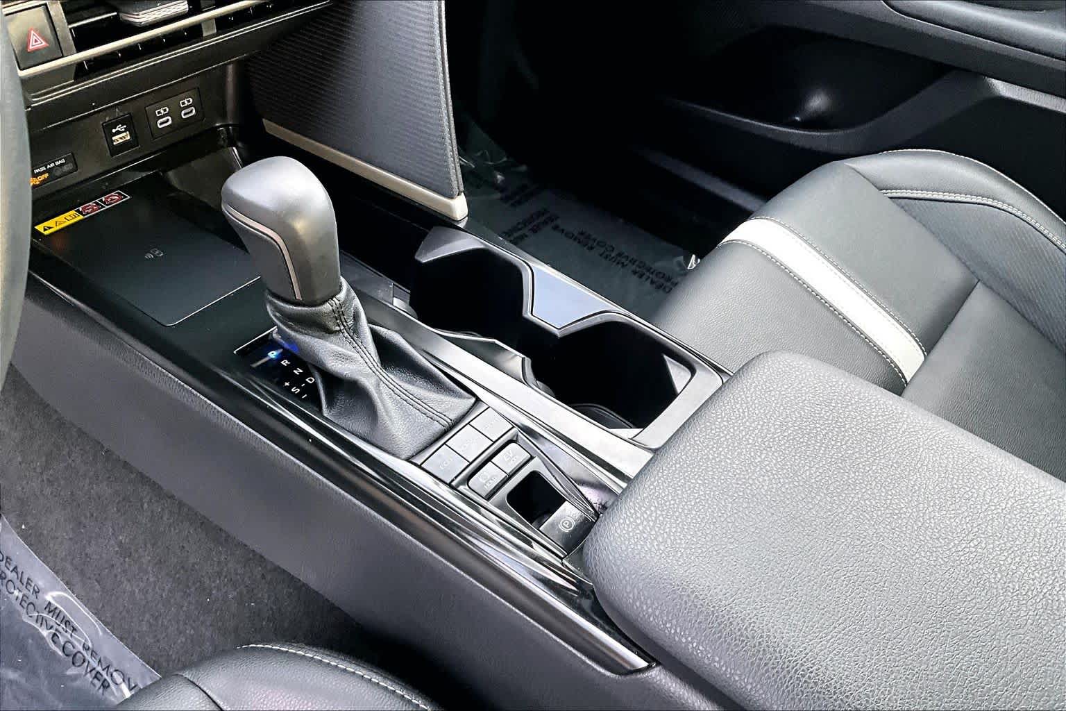 Thumbnail: 2025 Toyota Camry - 16