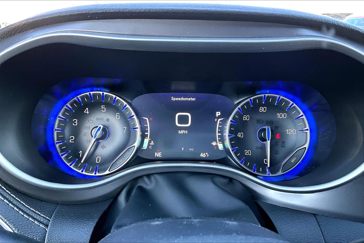 Thumbnail: 2026 Chrysler Pacifica - 18