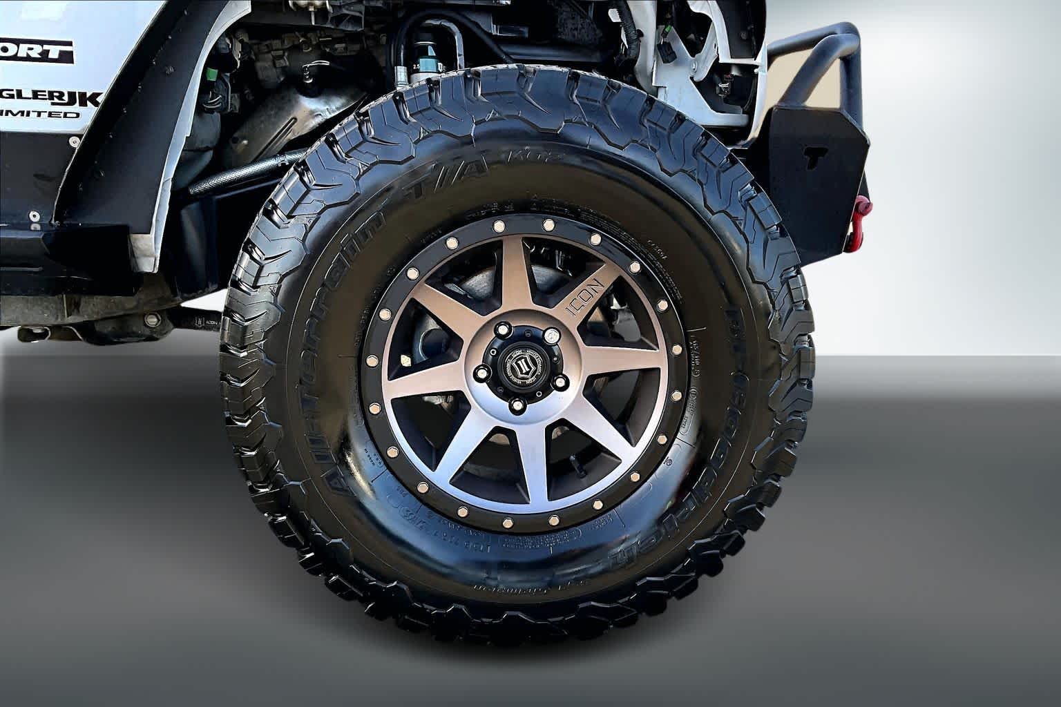 Thumbnail: 2018 Jeep Wrangler - 31