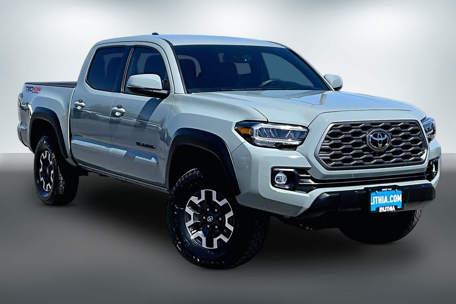 Thumbnail: 2023 Toyota Tacoma - 21