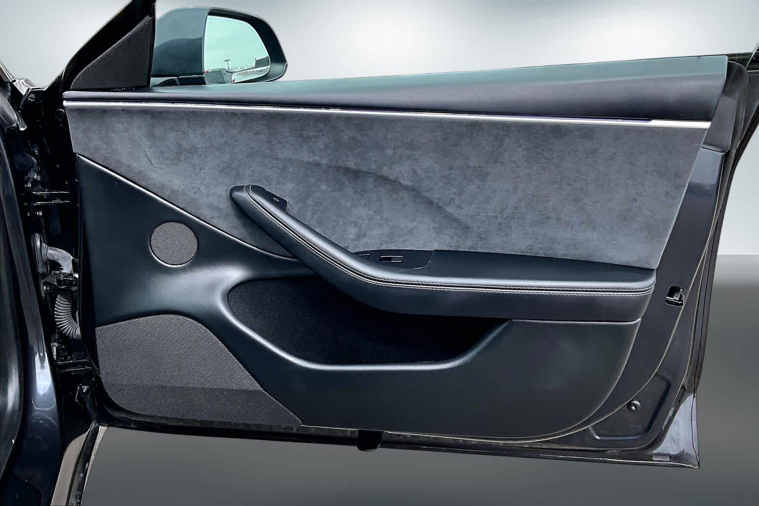 Thumbnail: 2024 Tesla Model 3 - 26