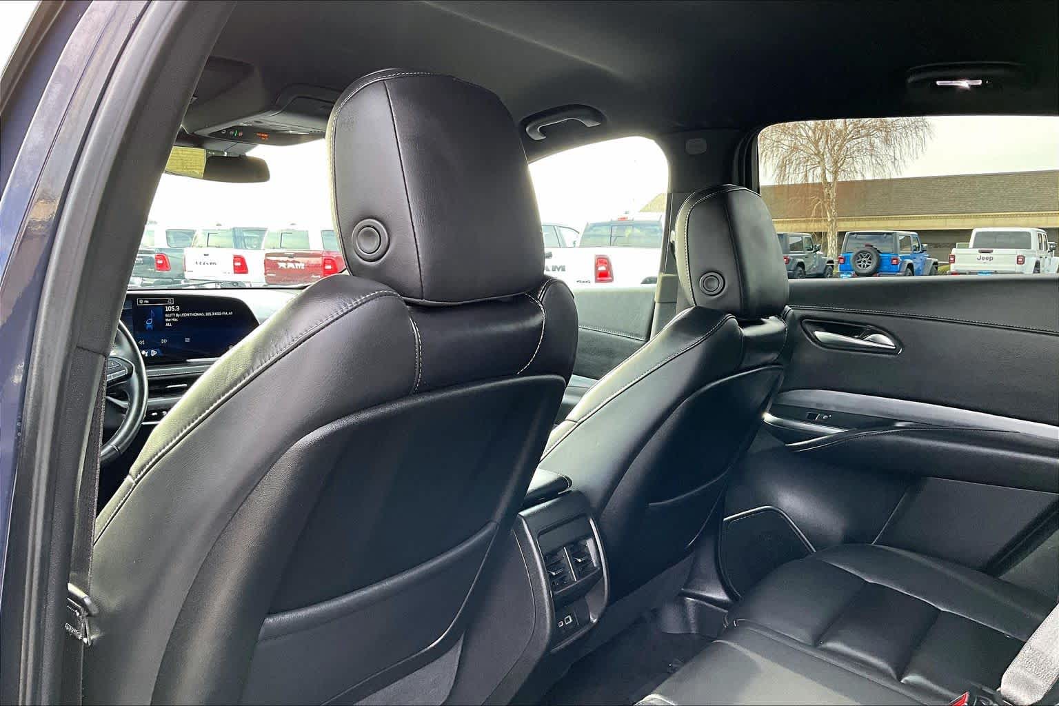 Thumbnail: 2024 Cadillac XT4 - 12