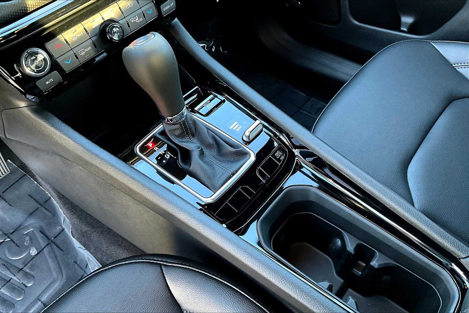 Thumbnail: 2026 Jeep Compass - 17