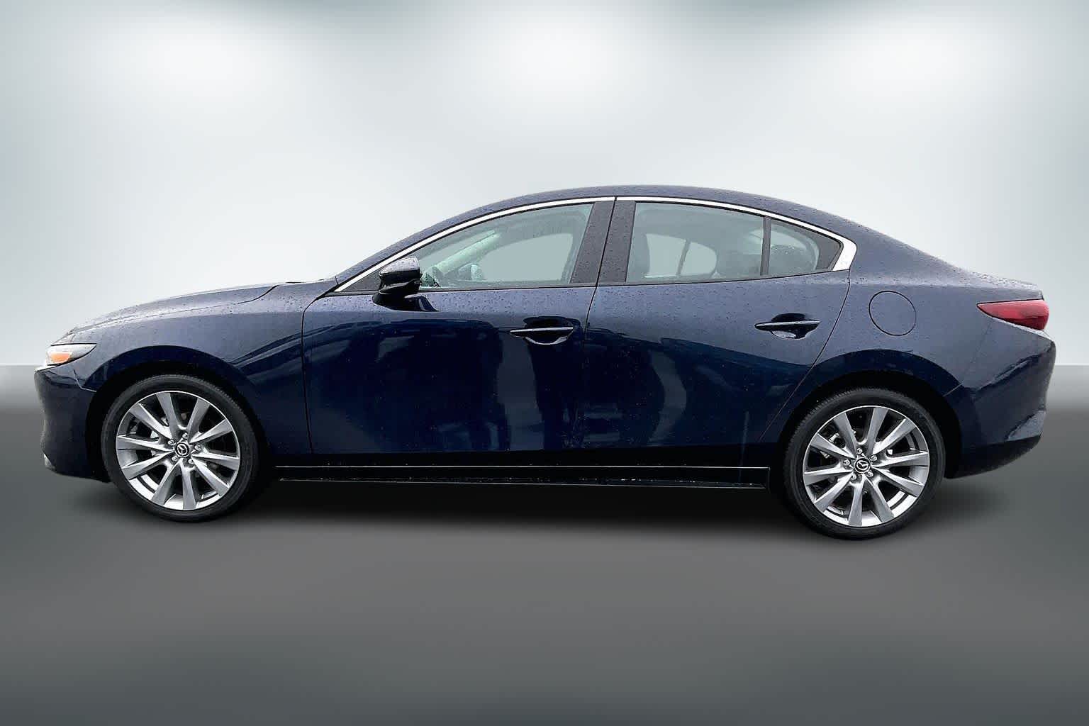 Thumbnail: 2025 Mazda Mazda3 - 3