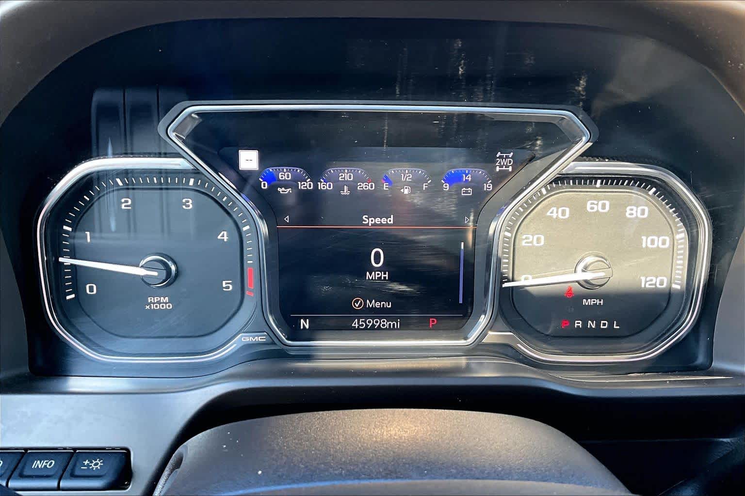 Thumbnail: 2020 GMC Sierra 3500 - 17