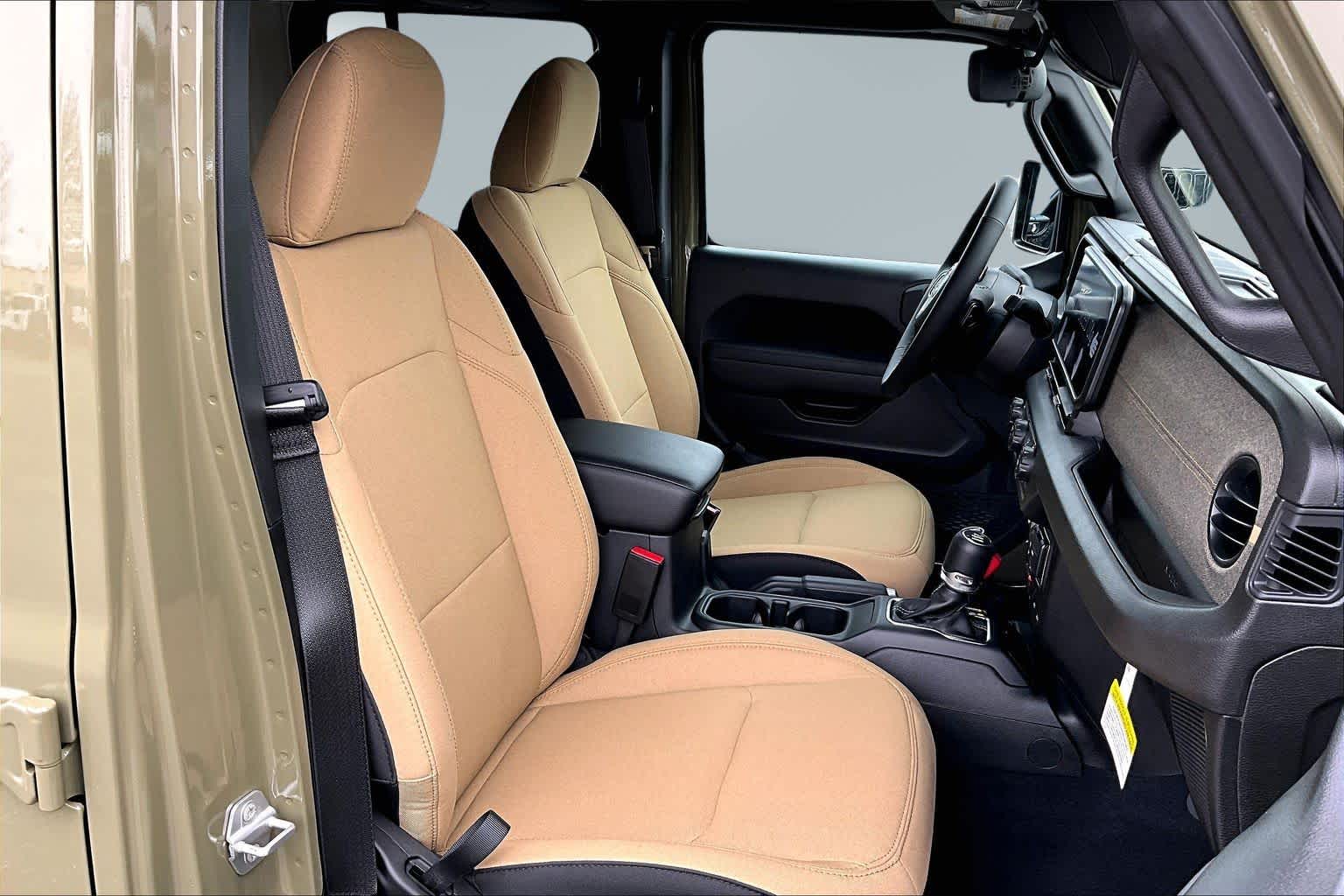 Thumbnail: 2026 Jeep Wrangler - 14