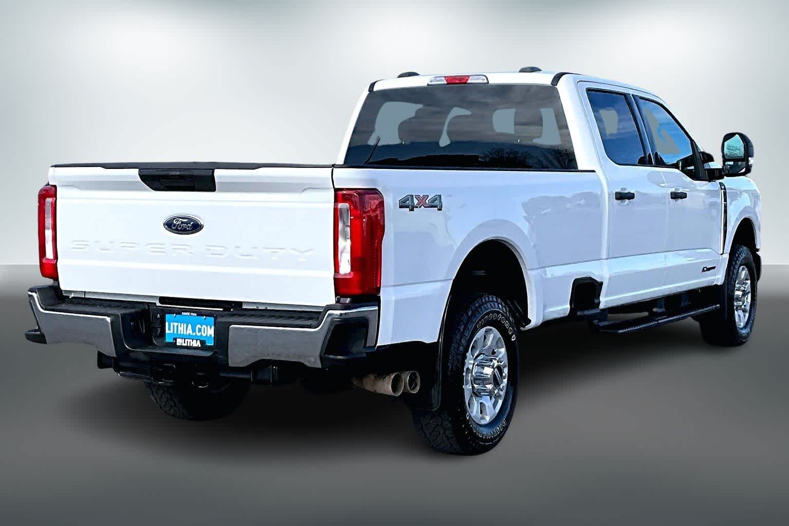 Thumbnail: 2024 Ford Econoline - 22