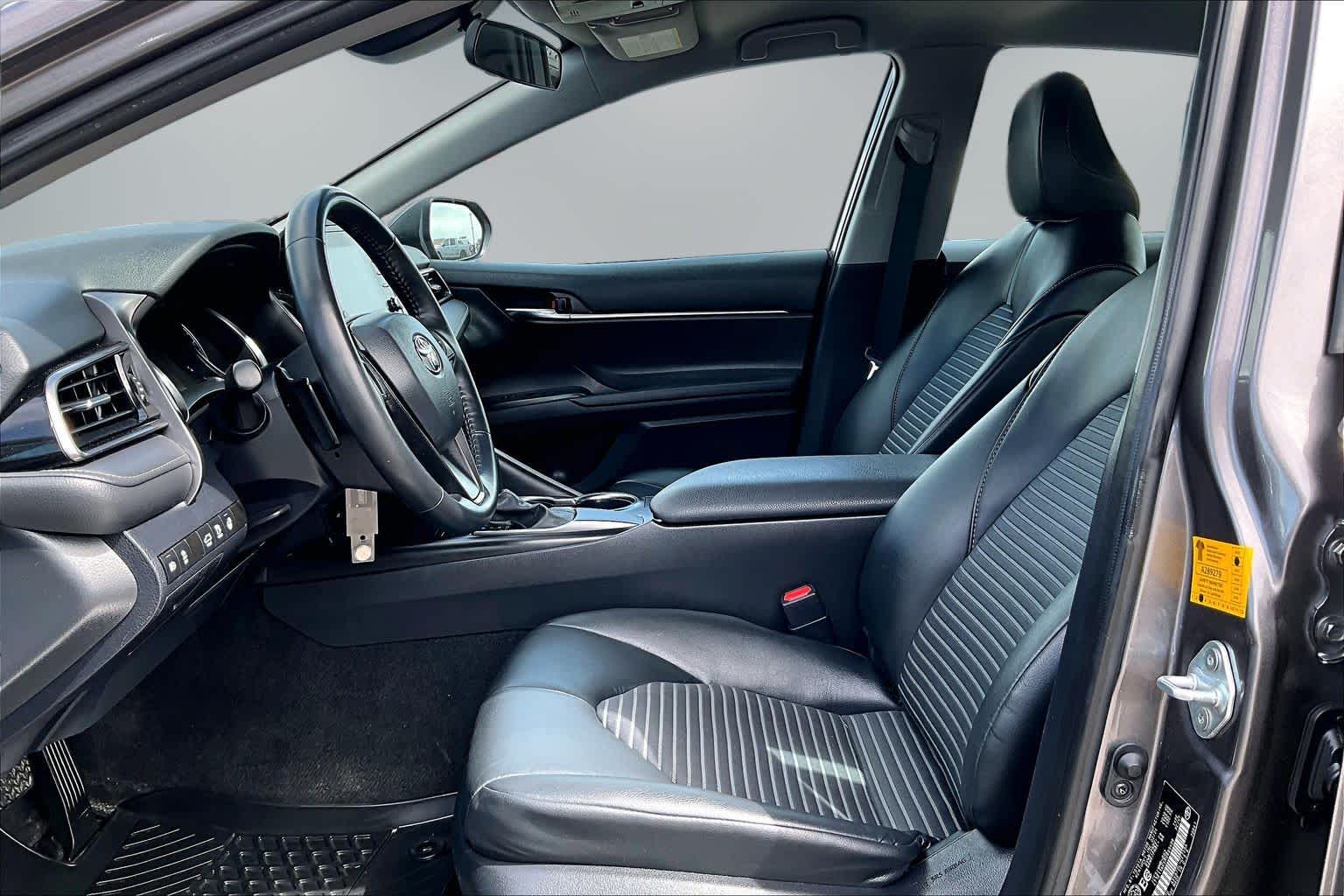 Thumbnail: 2024 Toyota Camry - 10