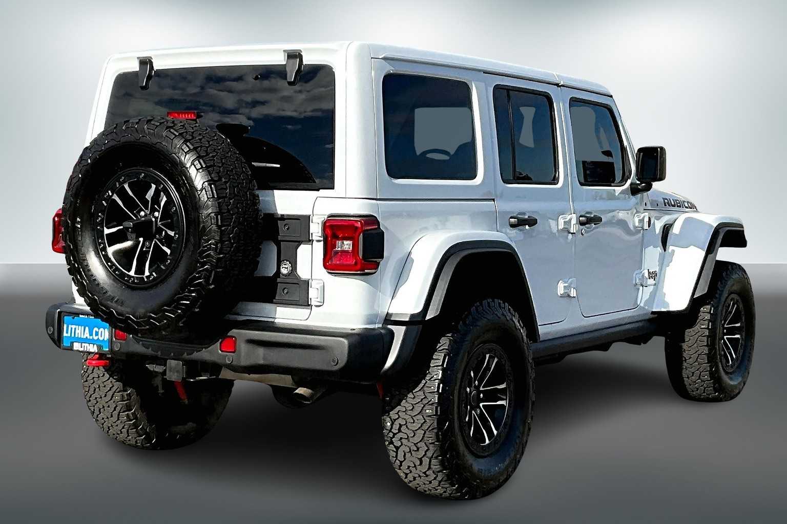 Thumbnail: 2024 Jeep Wrangler - 21