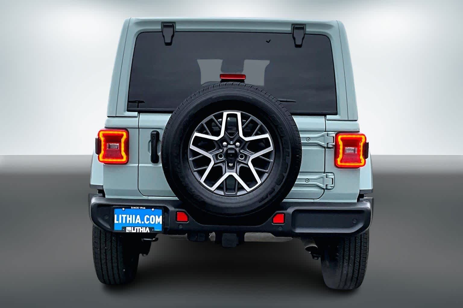 Thumbnail: 2024 Jeep Wrangler - 5