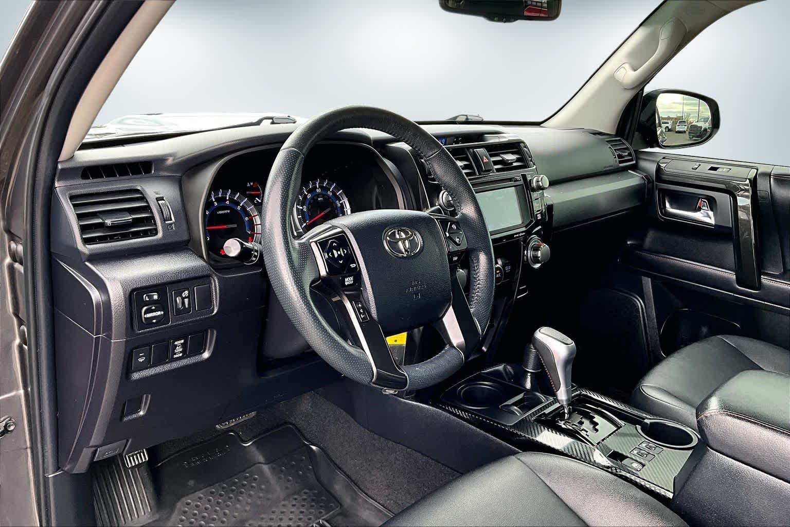 Thumbnail: 2019 Toyota 4Runner - 2