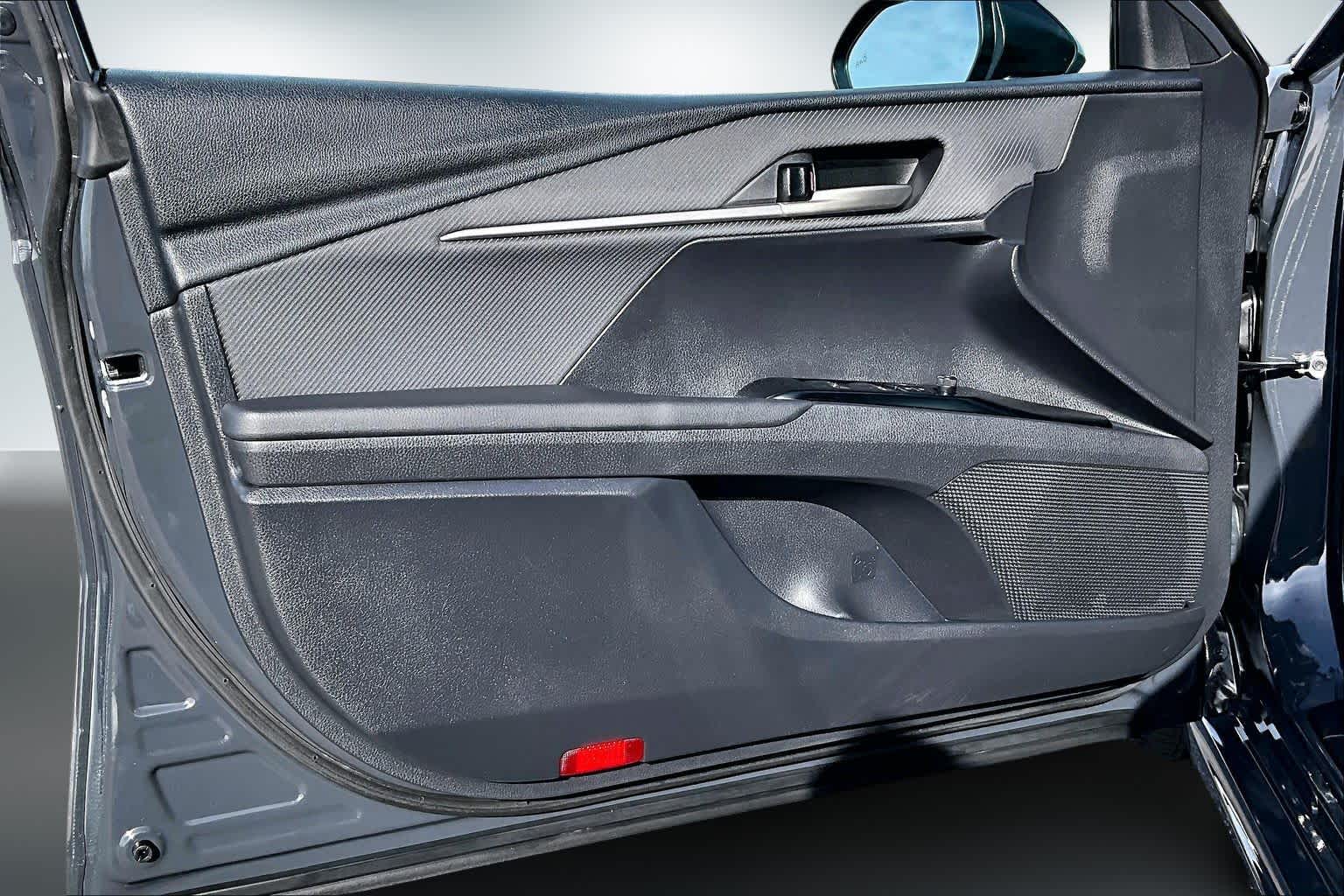 Thumbnail: 2025 Toyota Camry - 26