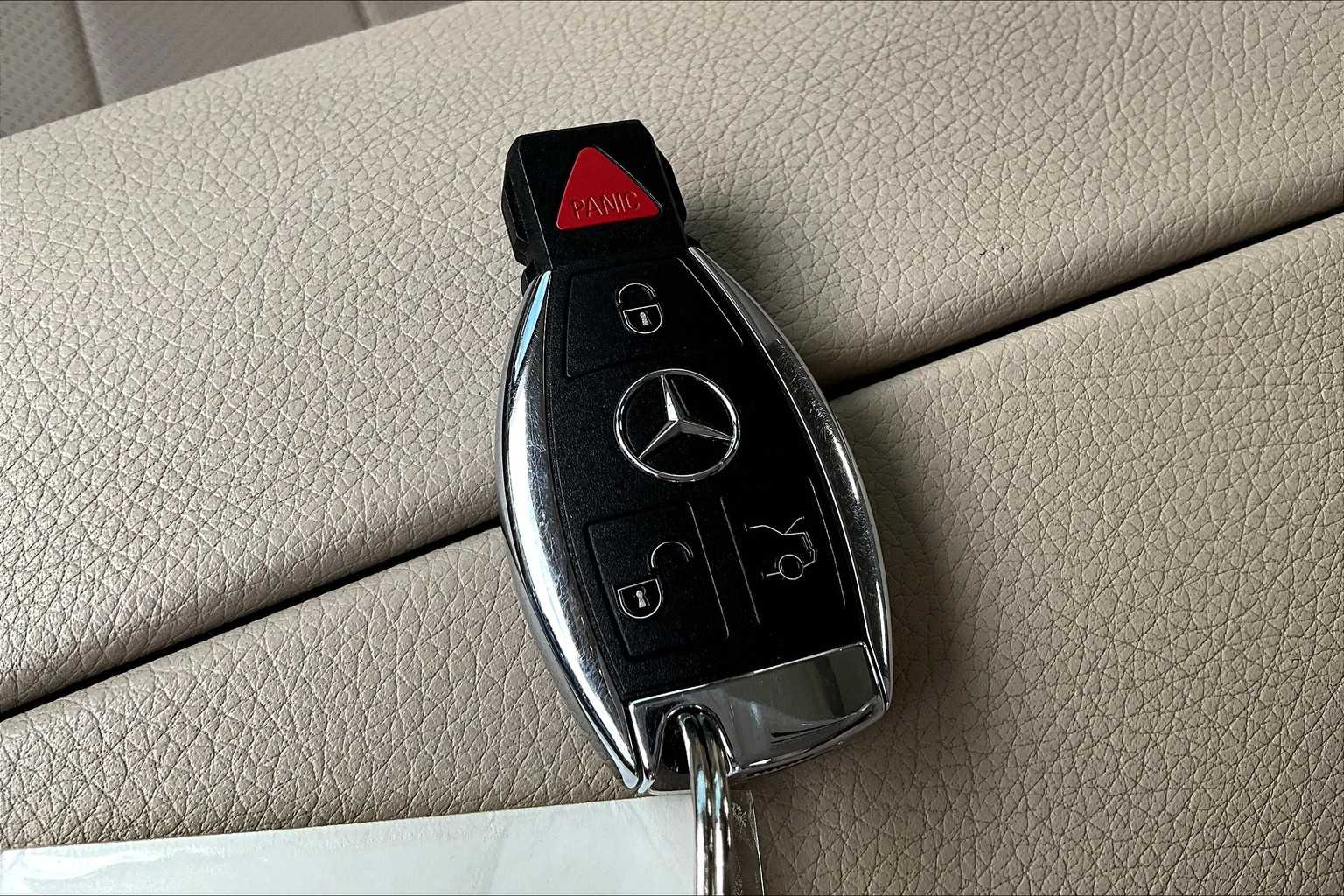 Thumbnail: 2019 Mercedes-Benz GLC - 19