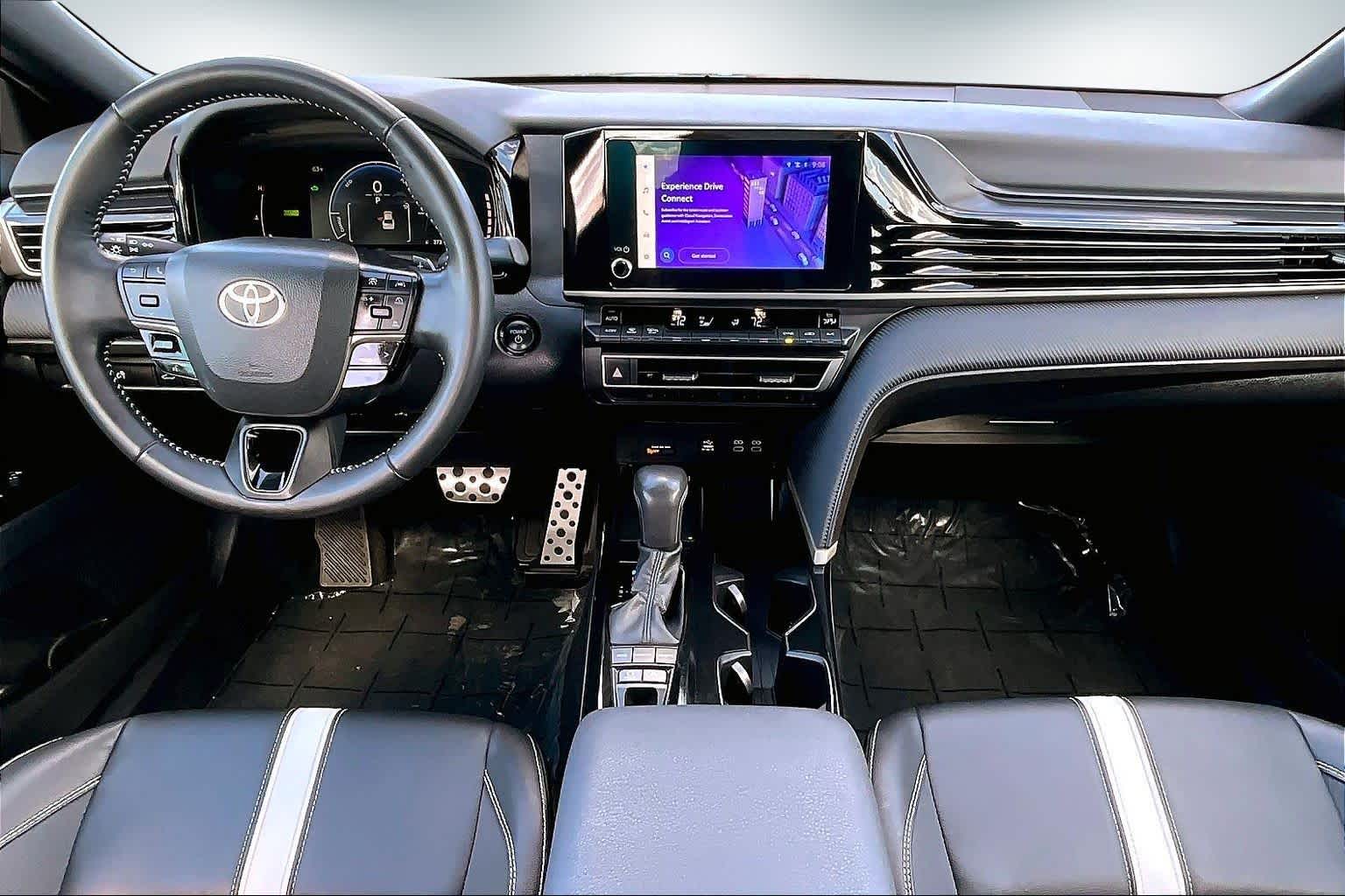 Thumbnail: 2025 Toyota Camry - 10