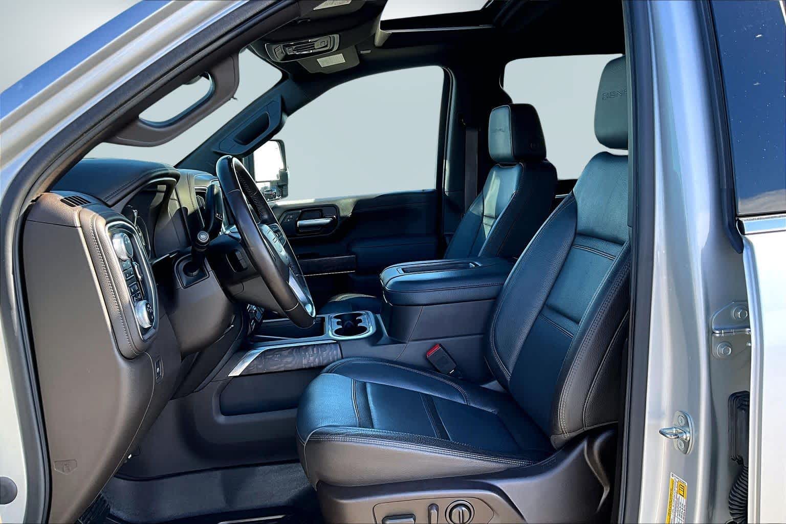 Thumbnail: 2020 GMC Sierra 3500 - 11