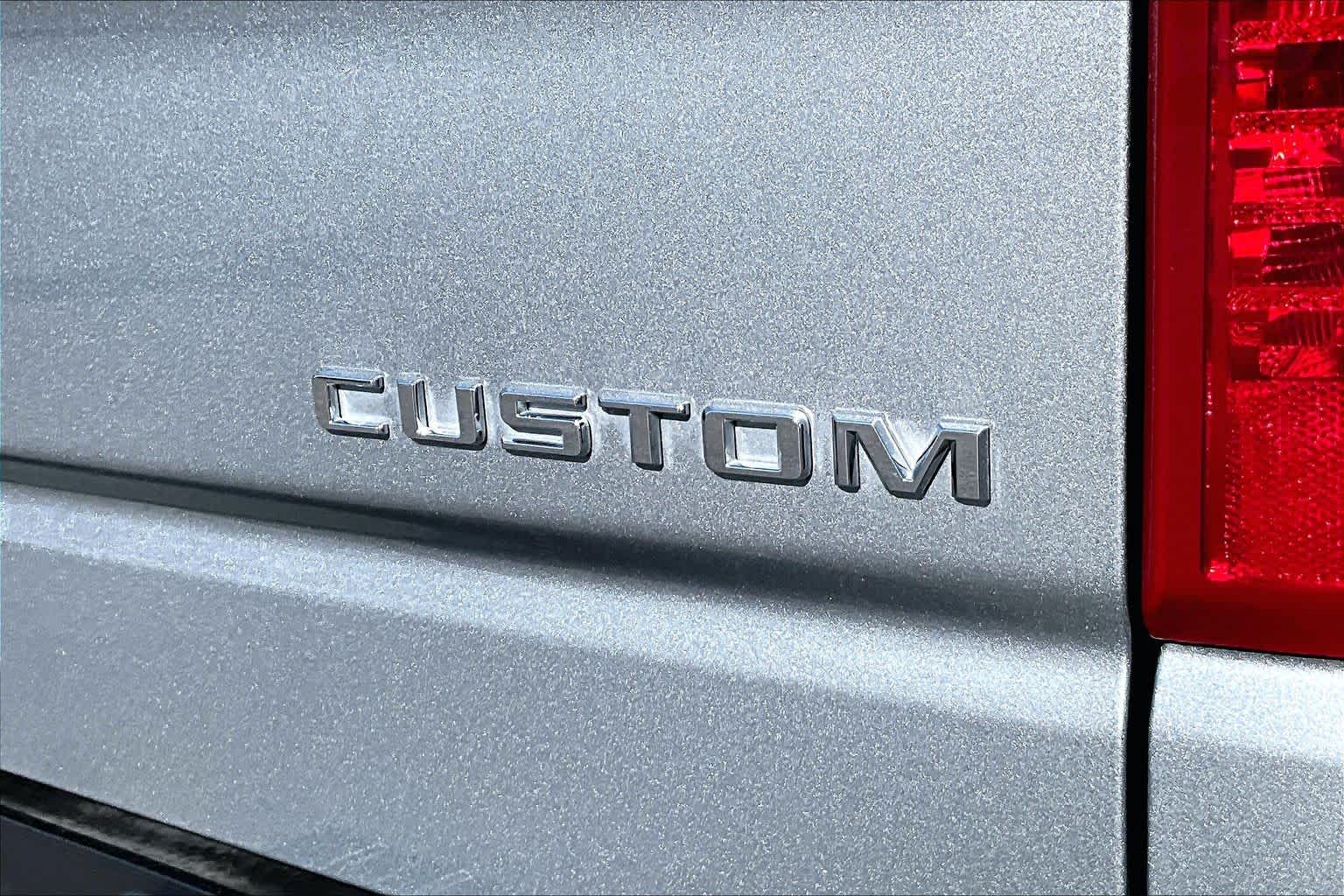 Thumbnail: 2024 Chevrolet Silverado 1500 - 7