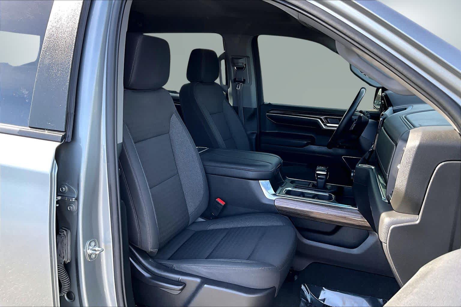 Thumbnail: 2024 Chevrolet Silverado 1500 - 13