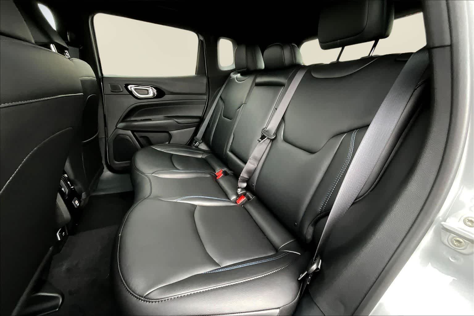 Thumbnail: 2026 Jeep Compass - 13