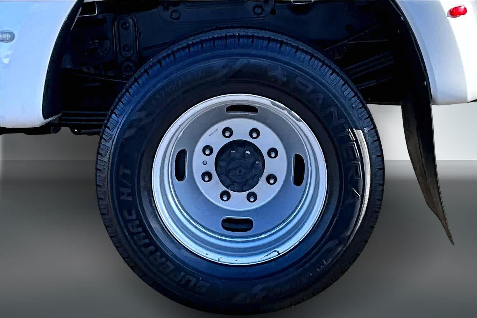 Thumbnail: 2024 Ford F-350 - 35