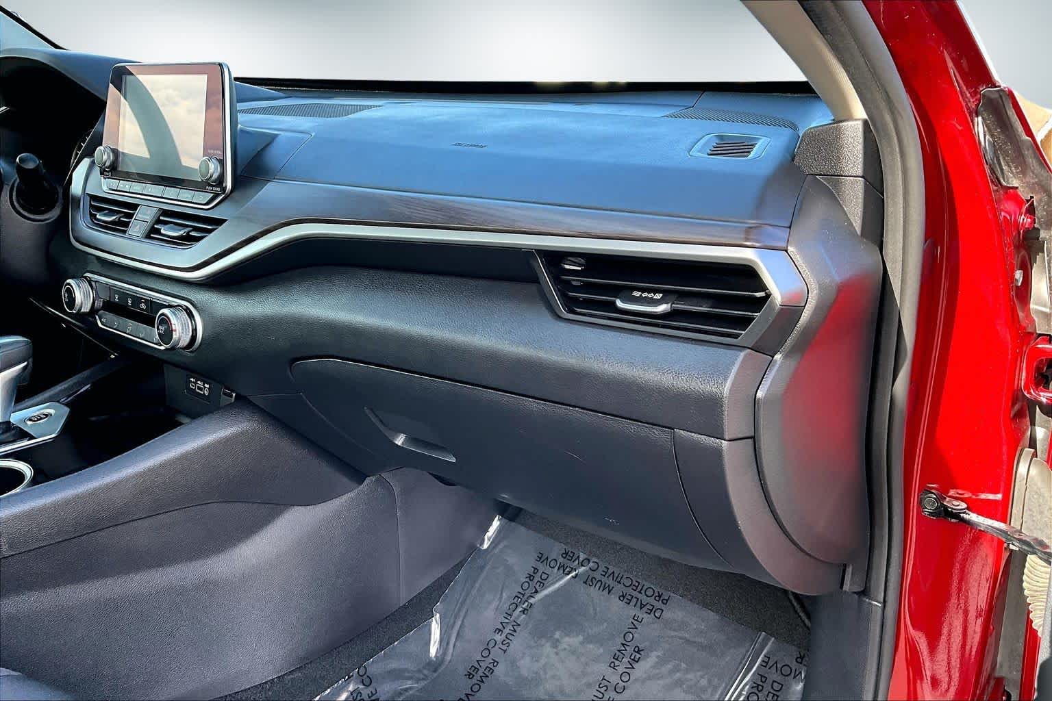 Thumbnail: 2024 Nissan Altima - 23