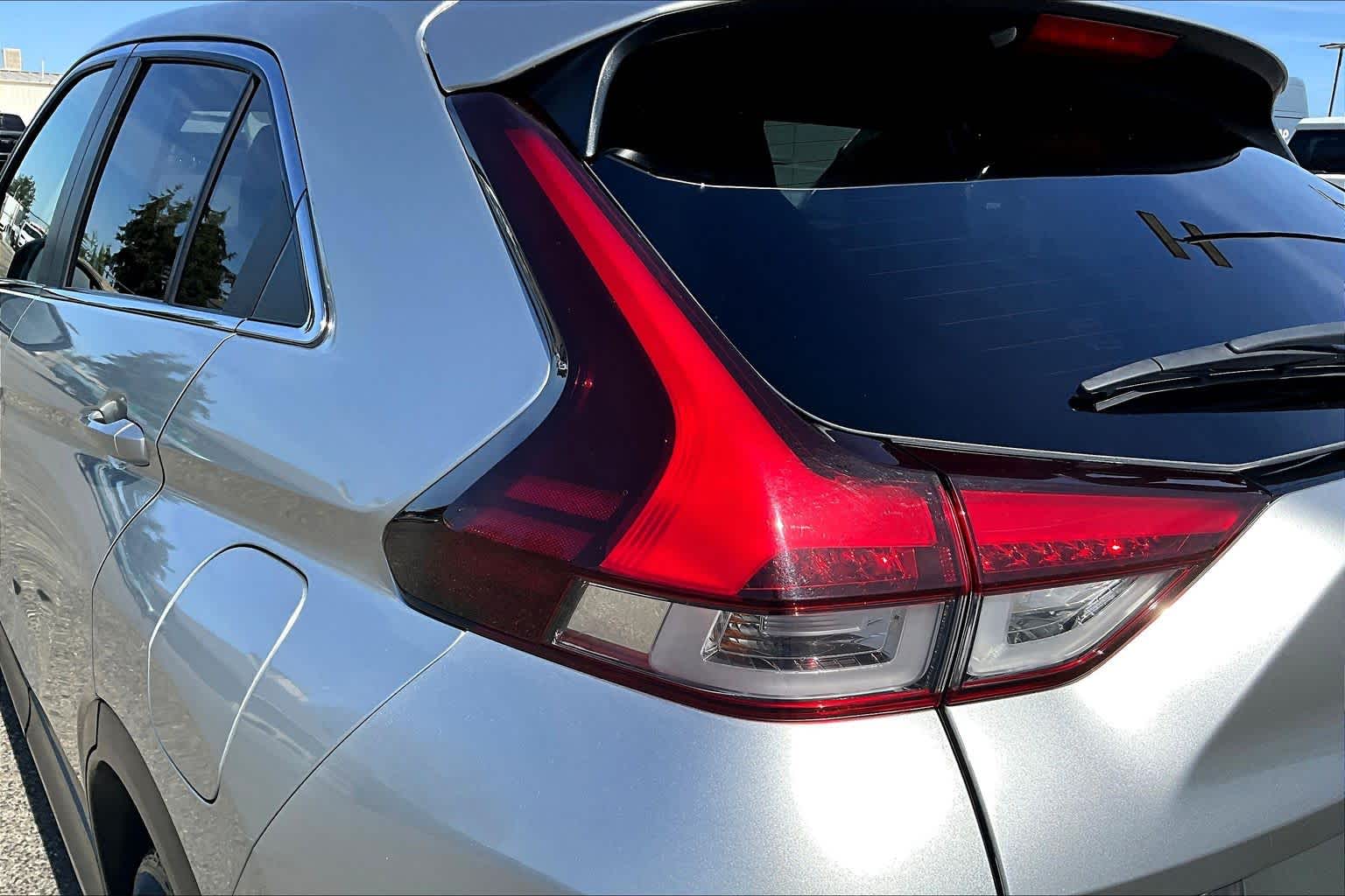 Thumbnail: 2024 Mitsubishi Eclipse Cross - 32