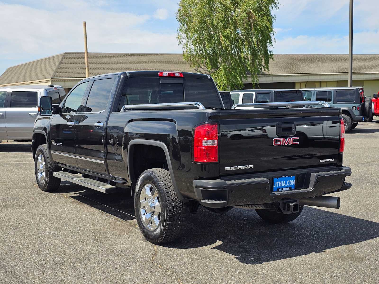Thumbnail: 2018 GMC Sierra 3500 - 4