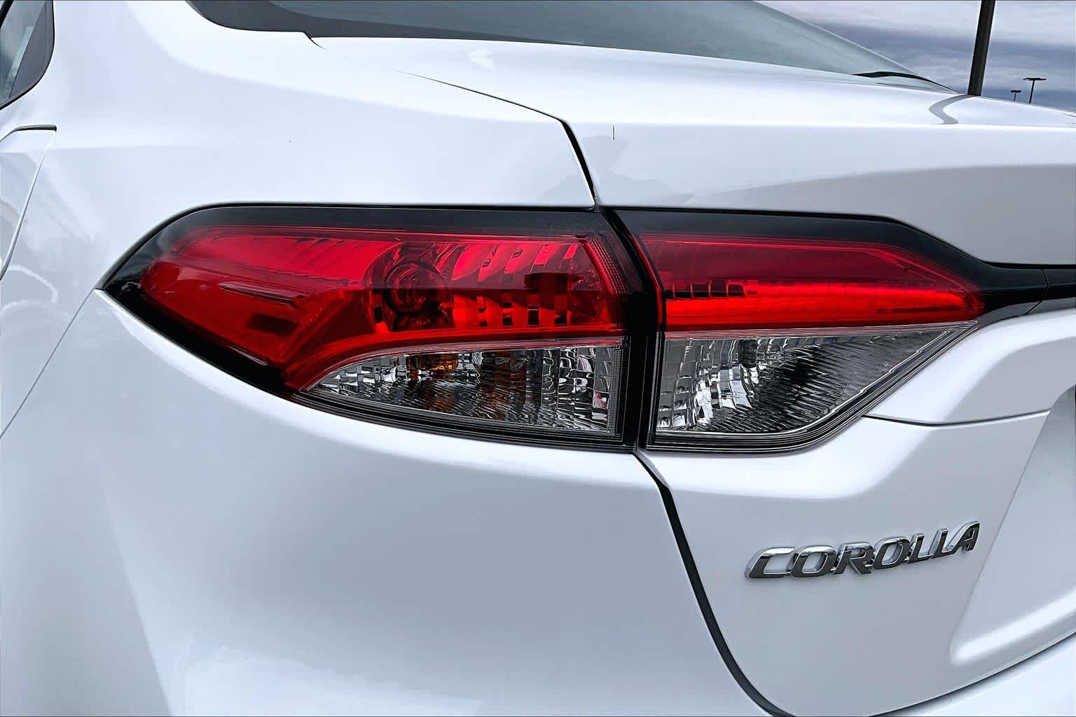 Thumbnail: 2024 Toyota Corolla - 32