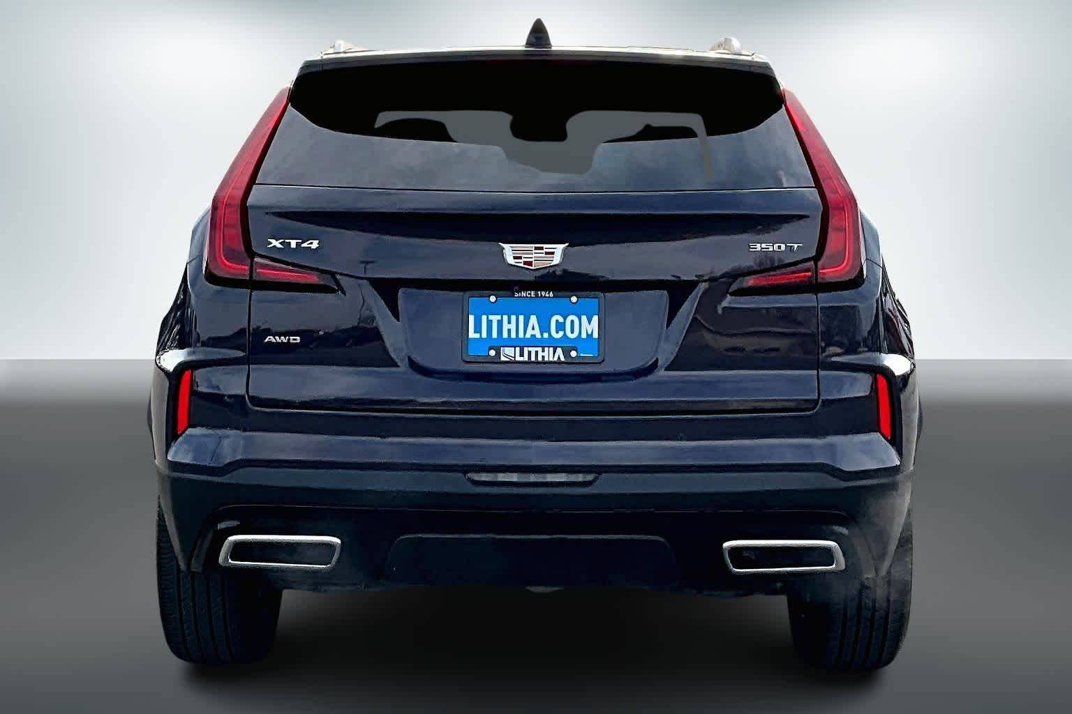 Thumbnail: 2024 Cadillac XT4 - 5