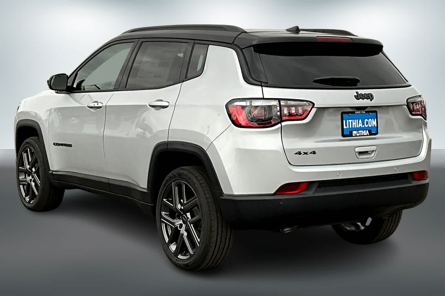 Thumbnail: 2026 Jeep Compass - 4