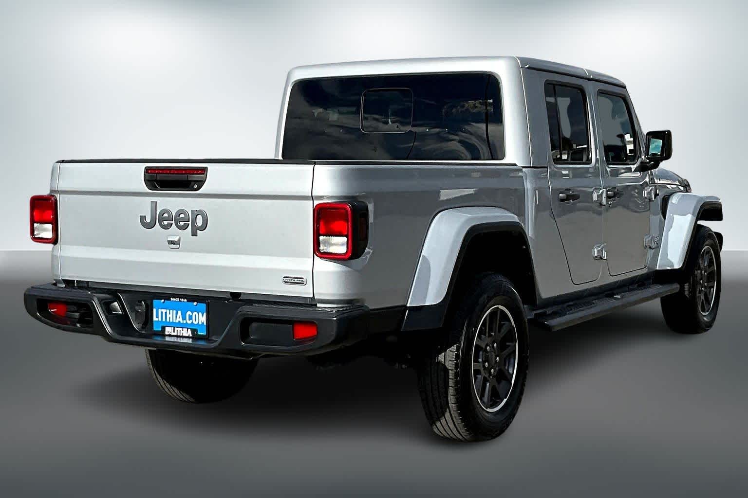 Thumbnail: 2023 Jeep Gladiator - 22