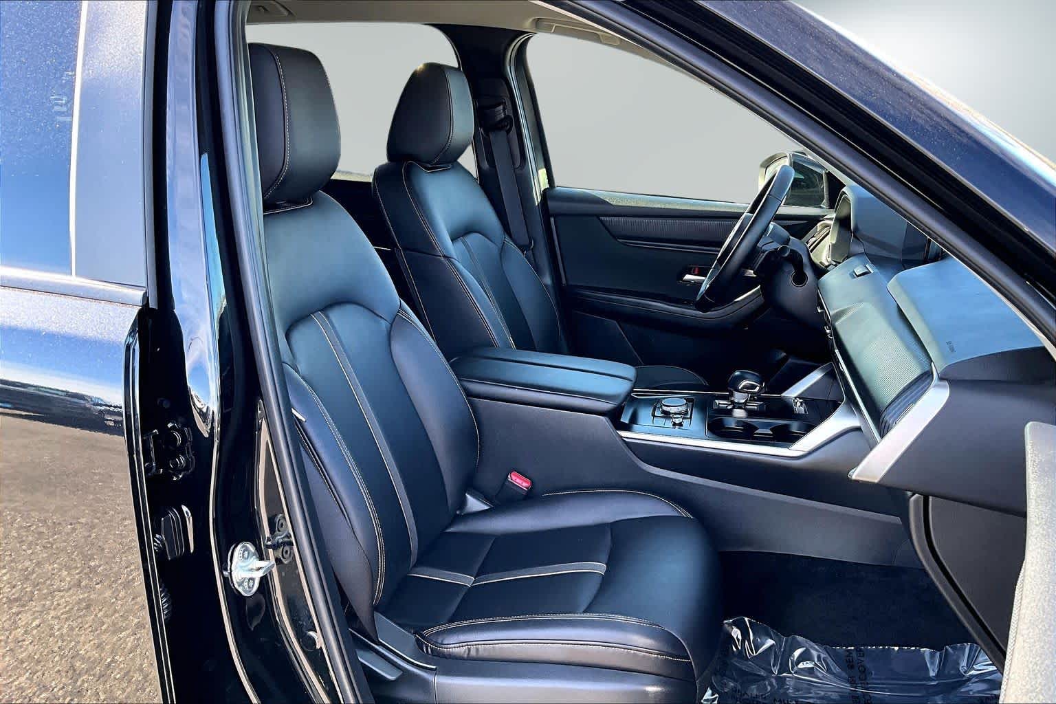 Thumbnail: 2025 Mazda CX-90 - 12