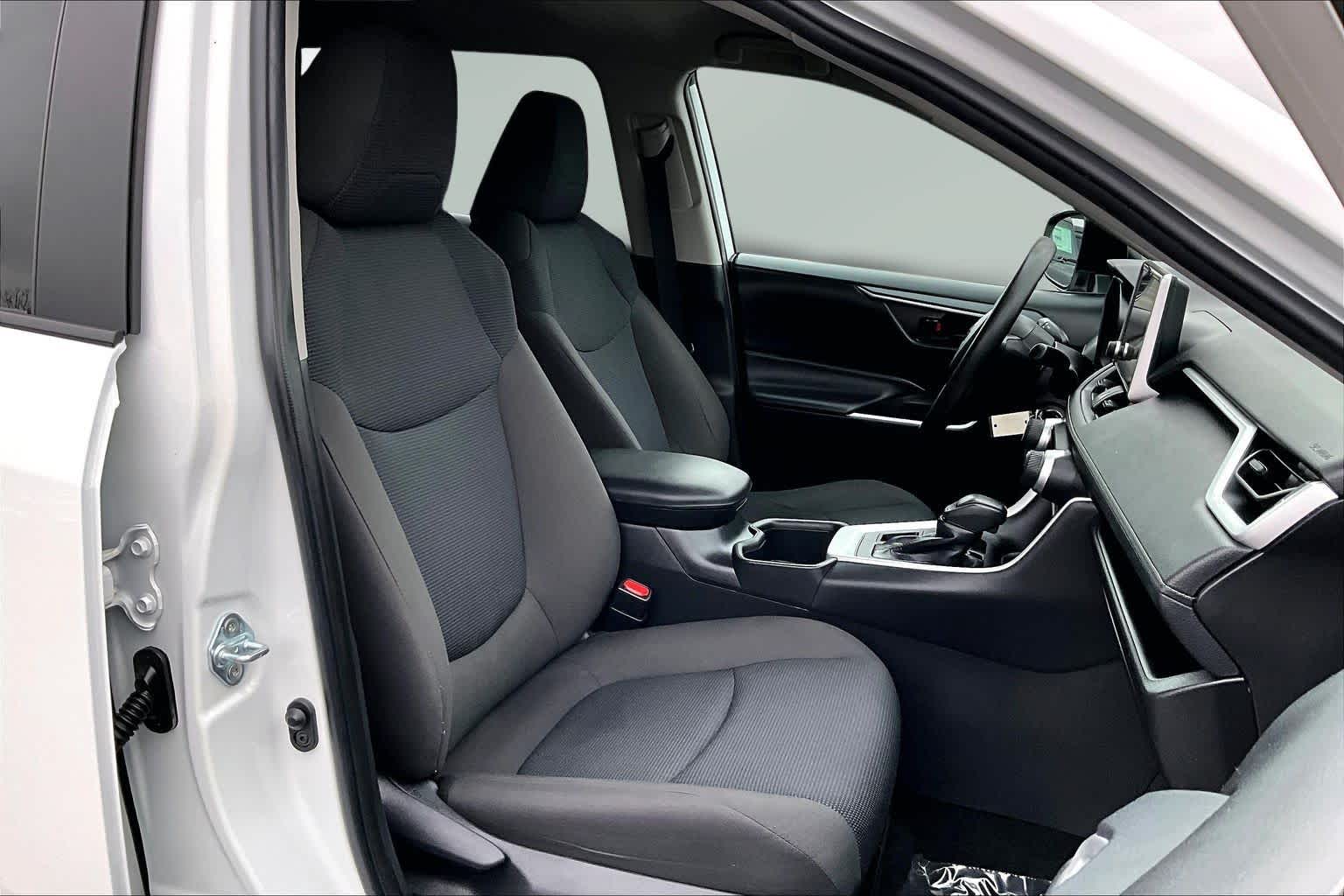 Thumbnail: 2023 Toyota RAV4 - 13