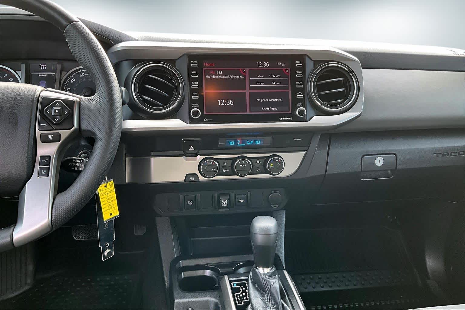 Thumbnail: 2021 Toyota Tacoma - 15