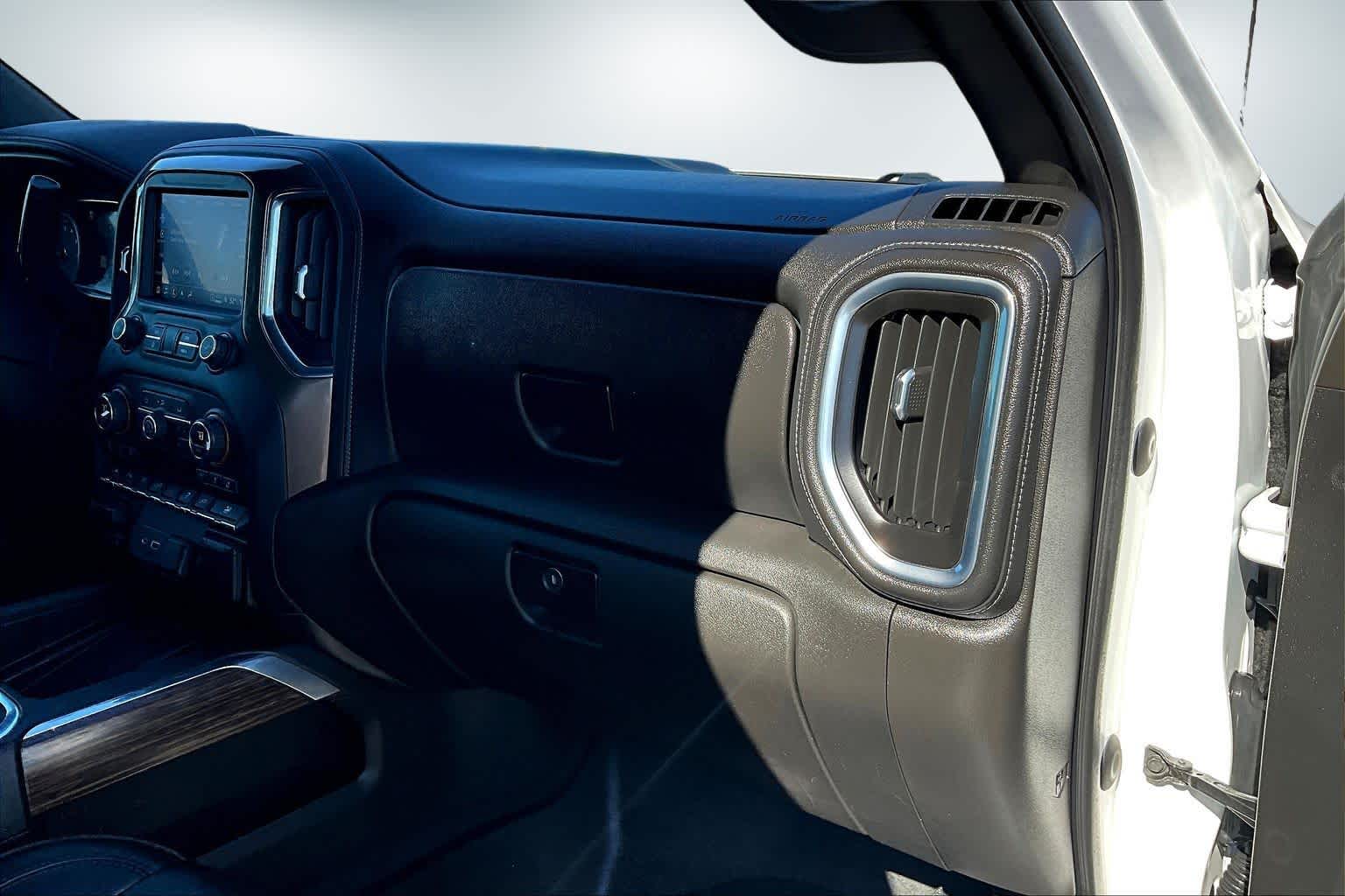 Thumbnail: 2021 Chevrolet Silverado 1500 - 22