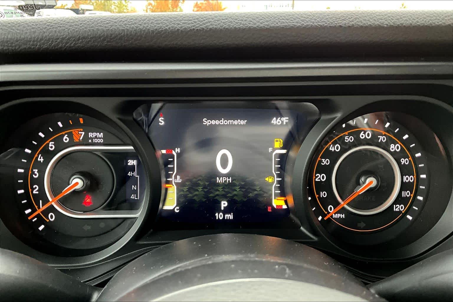 Thumbnail: 2025 Jeep Gladiator - 18