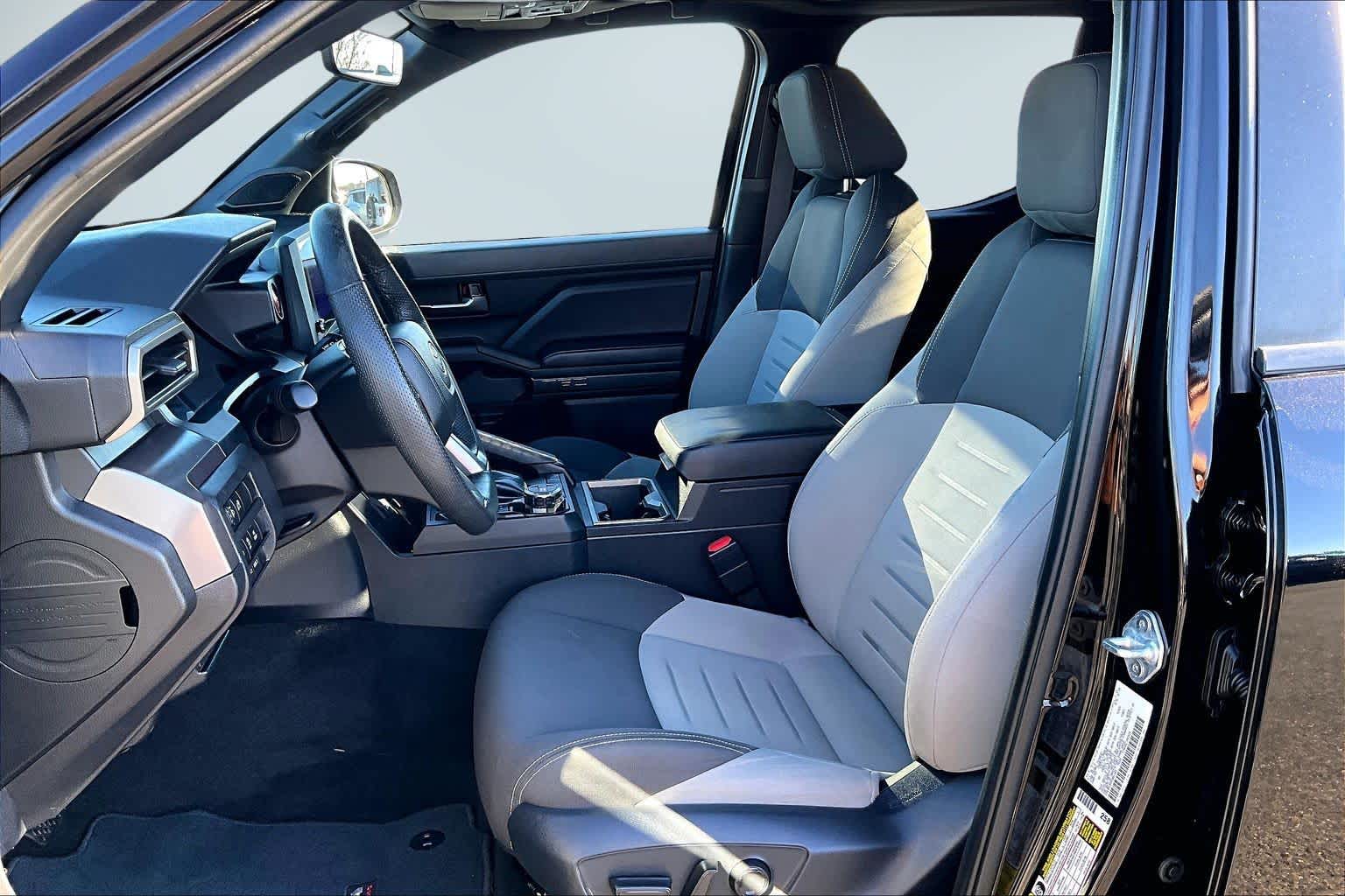 Thumbnail: 2024 Toyota Tacoma - 11