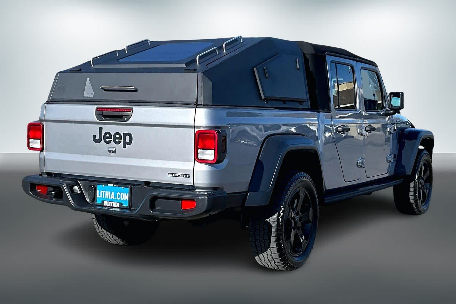 Thumbnail: 2020 Jeep Gladiator - 22