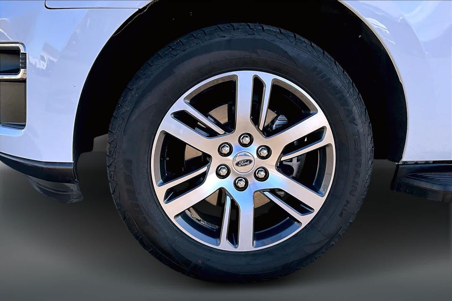 Thumbnail: 2024 Ford Expedition MAX - 8