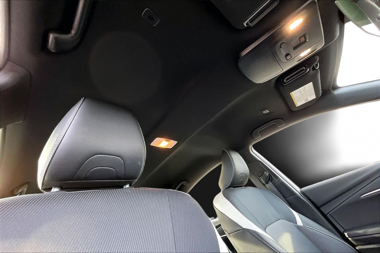 Thumbnail: 2025 Toyota Camry - 31