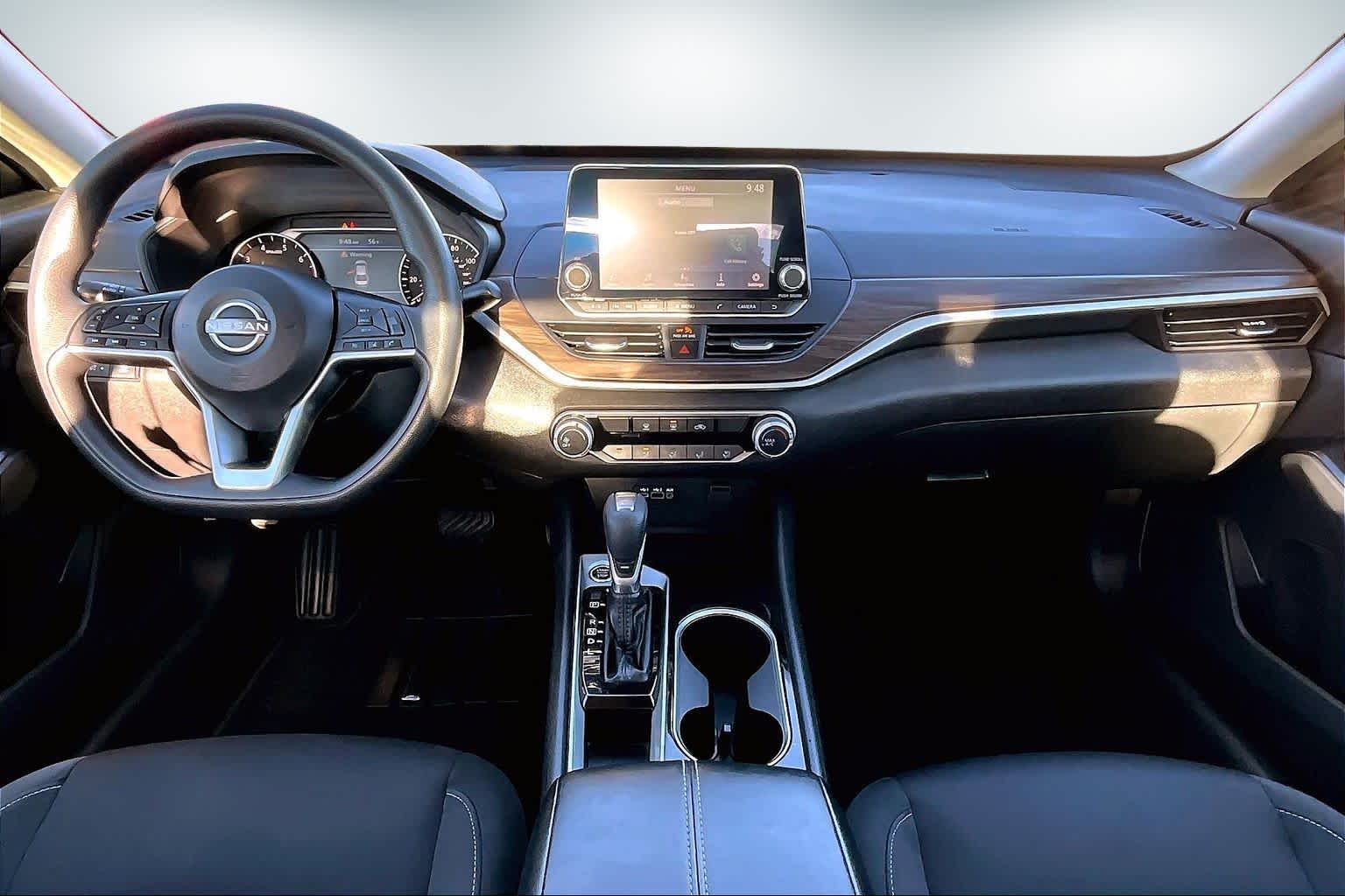 Thumbnail: 2024 Nissan Altima - 10