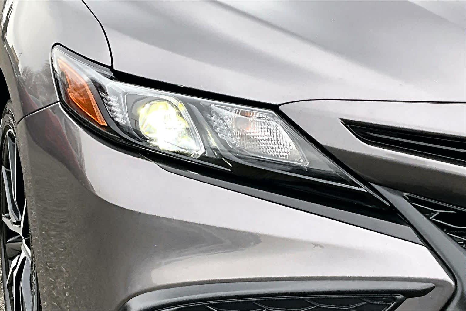 Thumbnail: 2023 Toyota Camry - 32