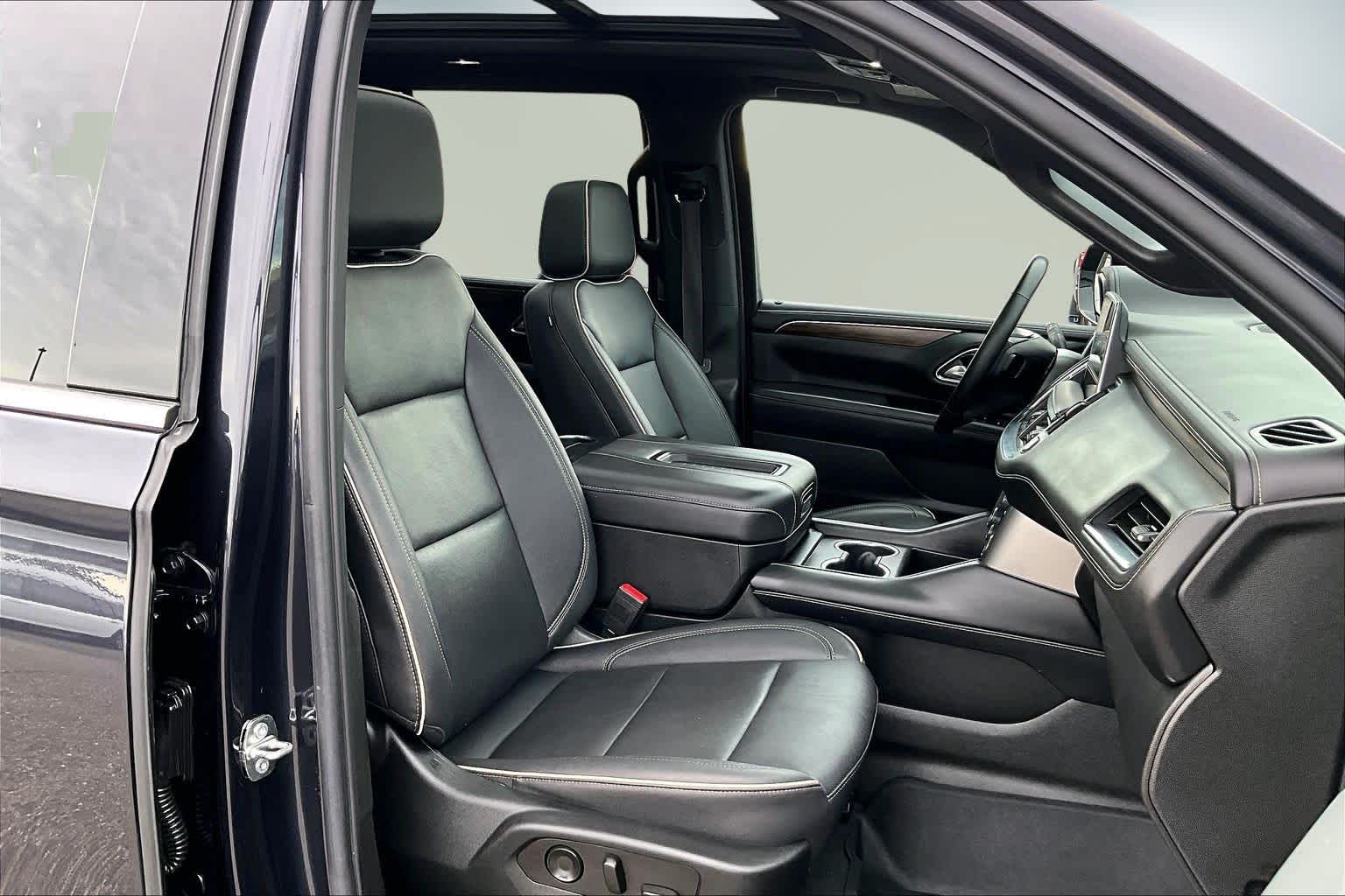 Thumbnail: 2023 Chevrolet Tahoe - 13