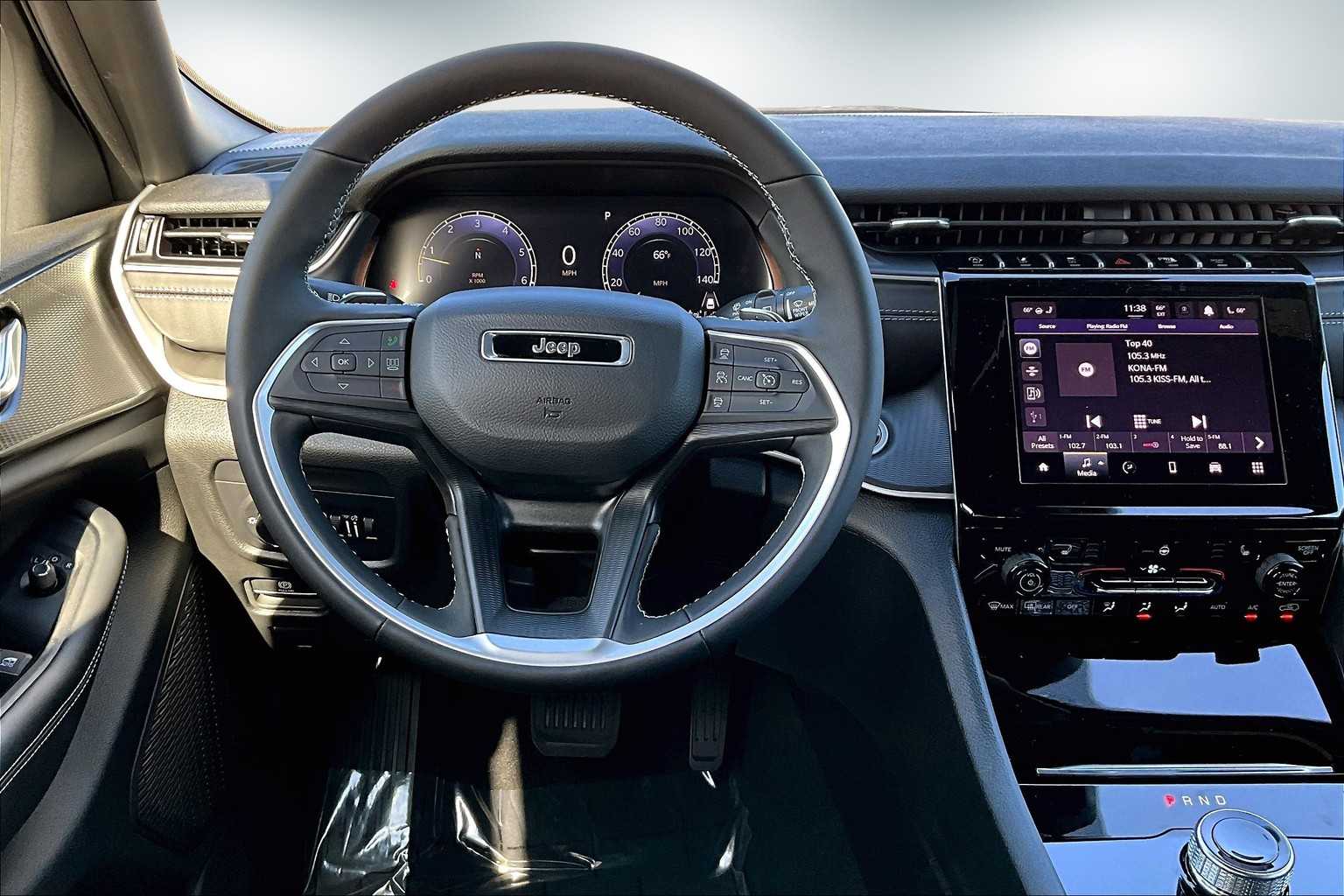 Thumbnail: 2025 Jeep Grand Cherokee - 15