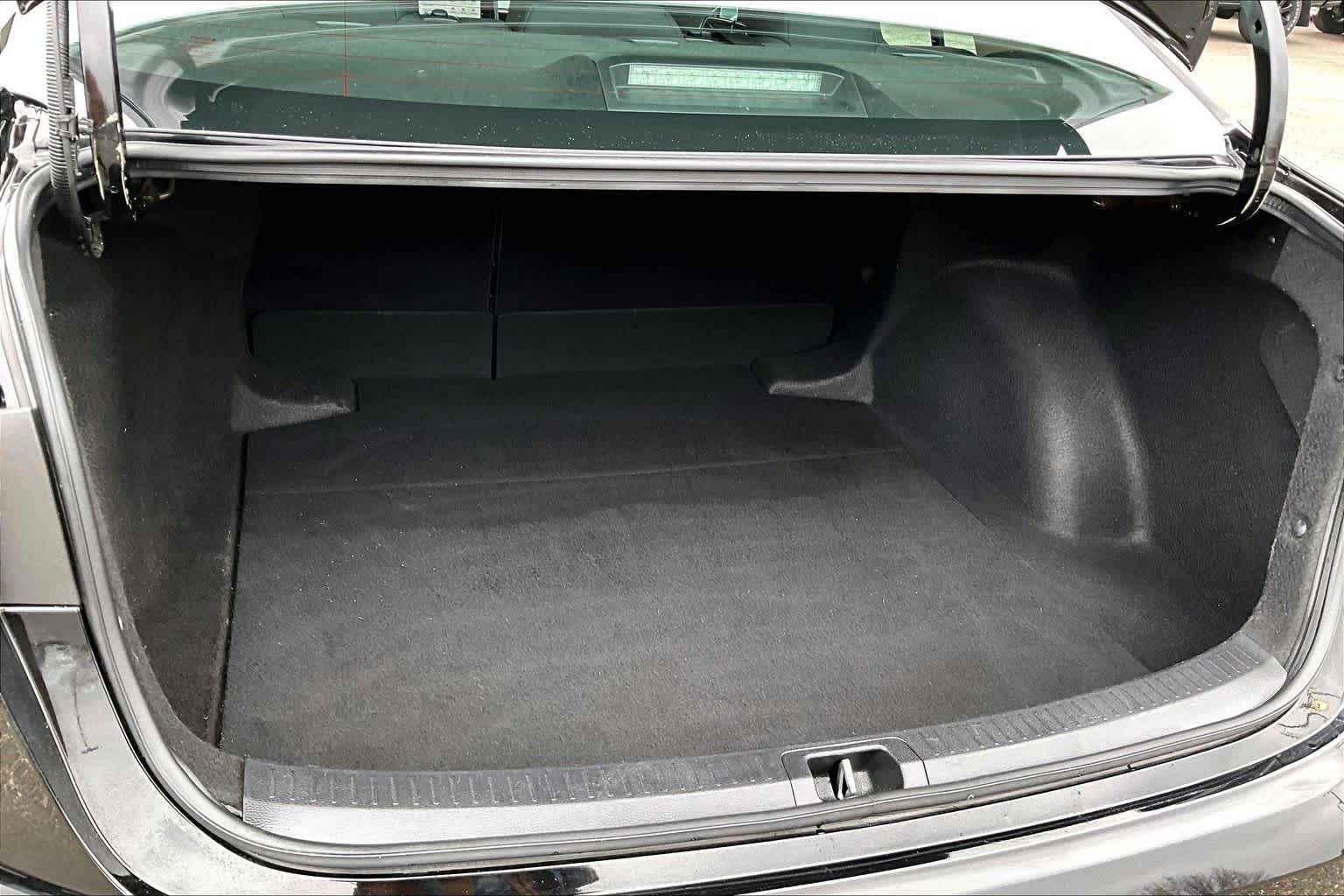 Thumbnail: 2024 Toyota Corolla - 17