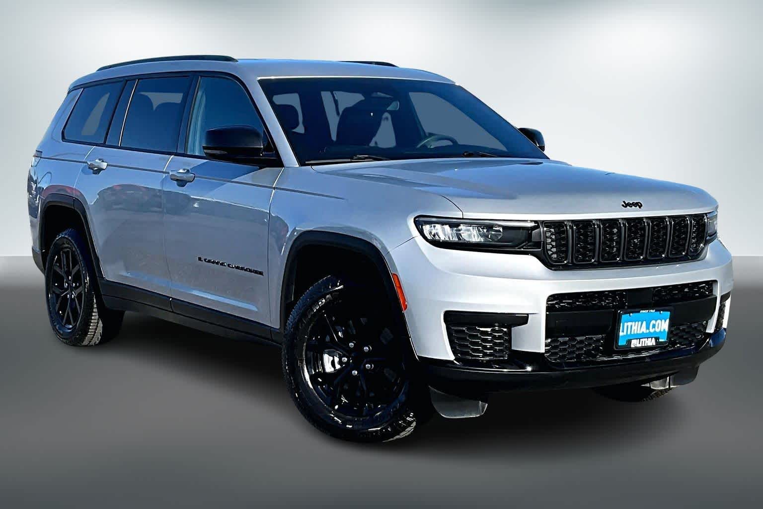 Thumbnail: 2024 Jeep Grand Cherokee L - 21