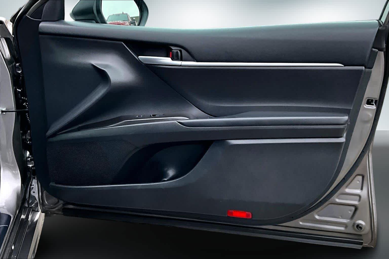 Thumbnail: 2023 Toyota Camry - 28