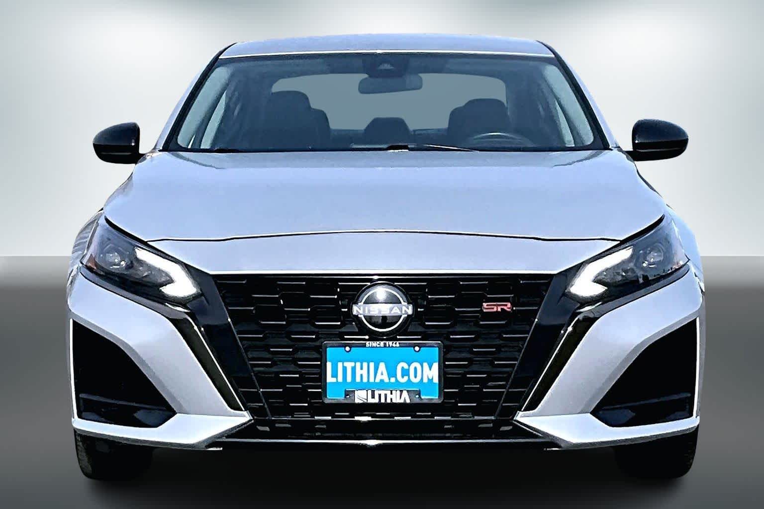 Thumbnail: 2023 Nissan Altima - 6