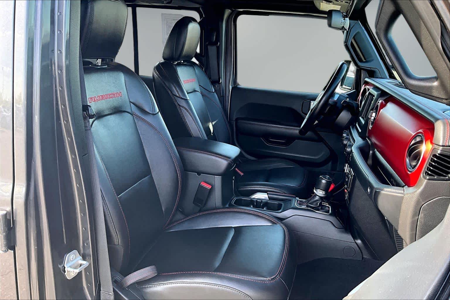 Thumbnail: 2021 Jeep Gladiator - 12